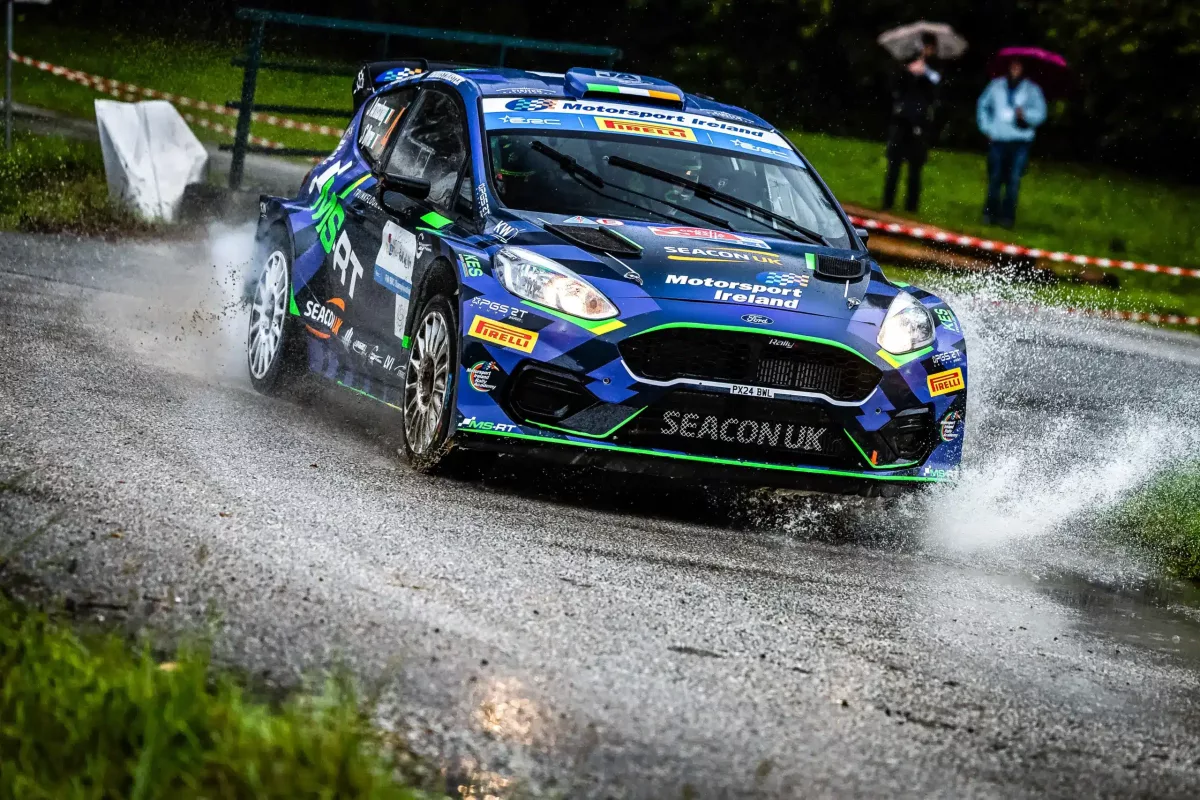 Pirelli győzelme a gumigyártók Európa-bajnokságában a címvédő előtt