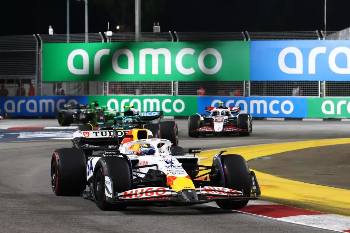 Az elkerülhetetlen előzések, amelyeket milliók rólunk lemaradtak az F1 világában (videó)