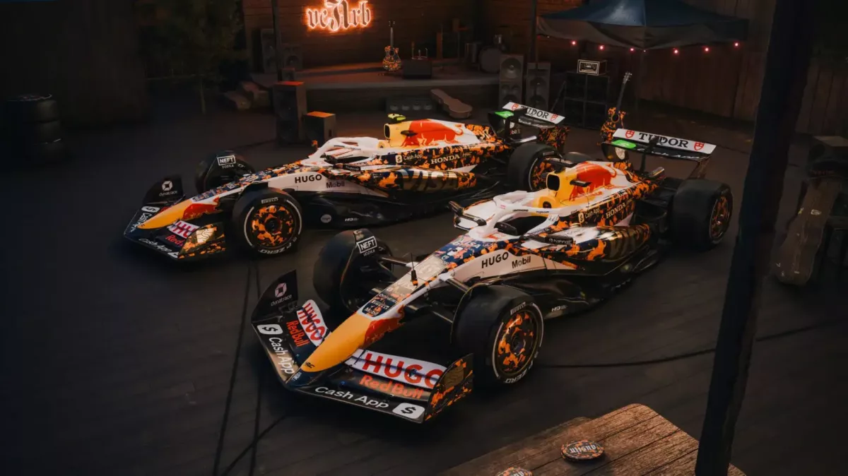 F1-es csapat lenyűgöző festéssel készül az USA Nagydíjra