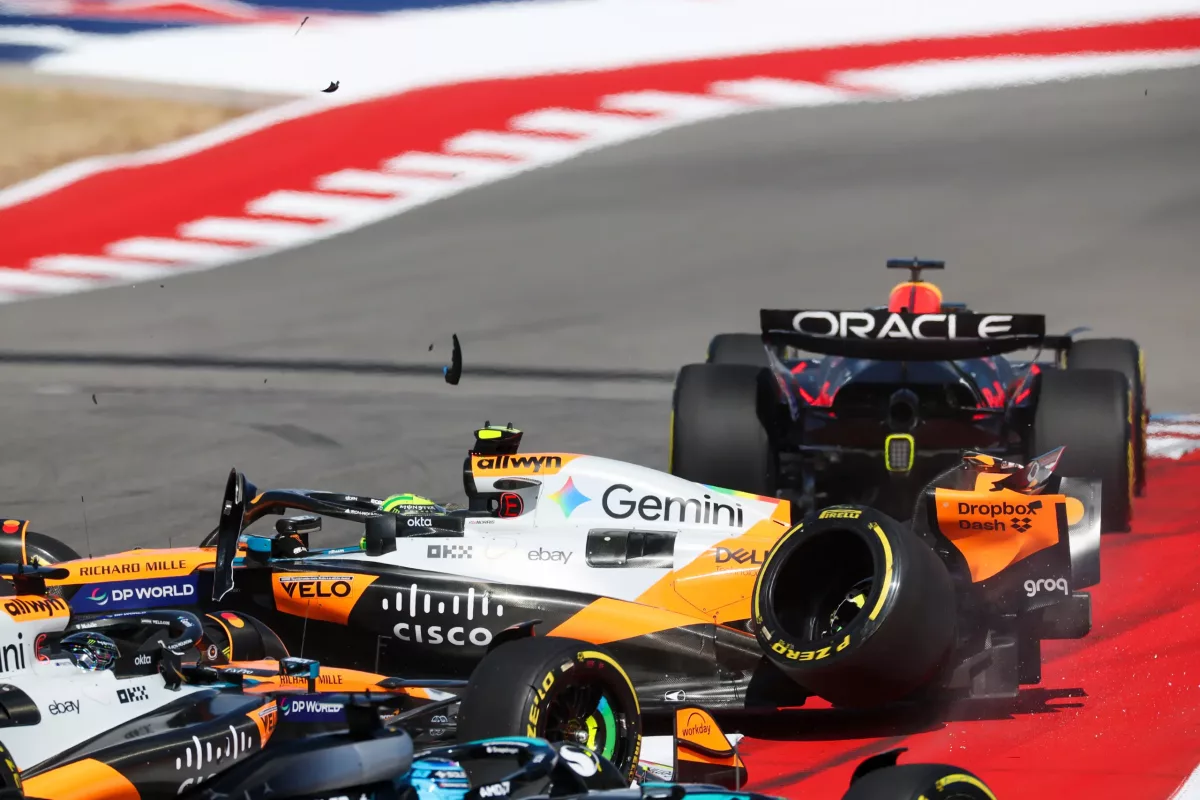 A McLaren vezére visszavonulót fújt a Piastri és Norris ütközésében – újabb következmények várhatók?