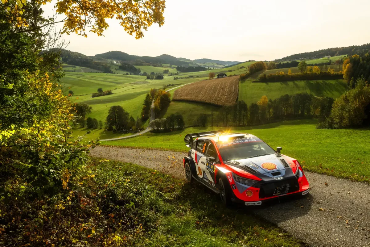 Kritikus helyzetben Ott Tänak csodában bízik a világbajnokságon