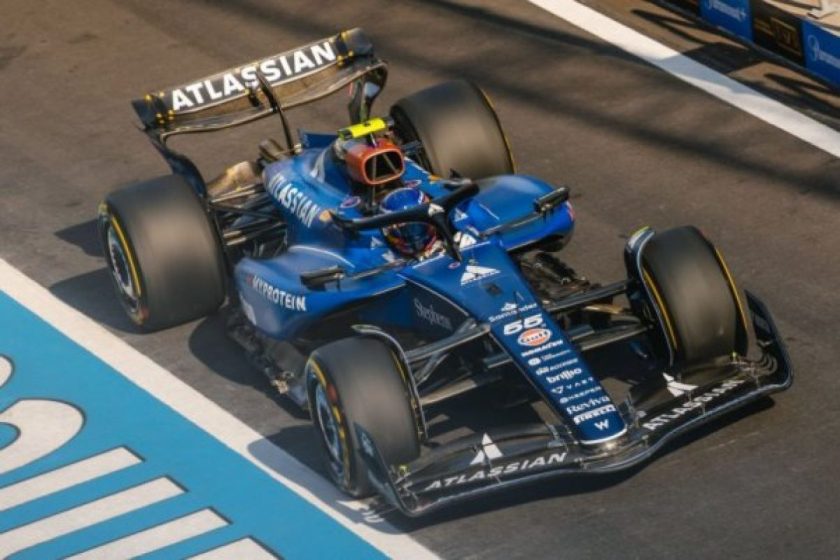 Sainz váratlanul kiverte Bottast a Williamstől: Az F1 csúnya arcát mutatta