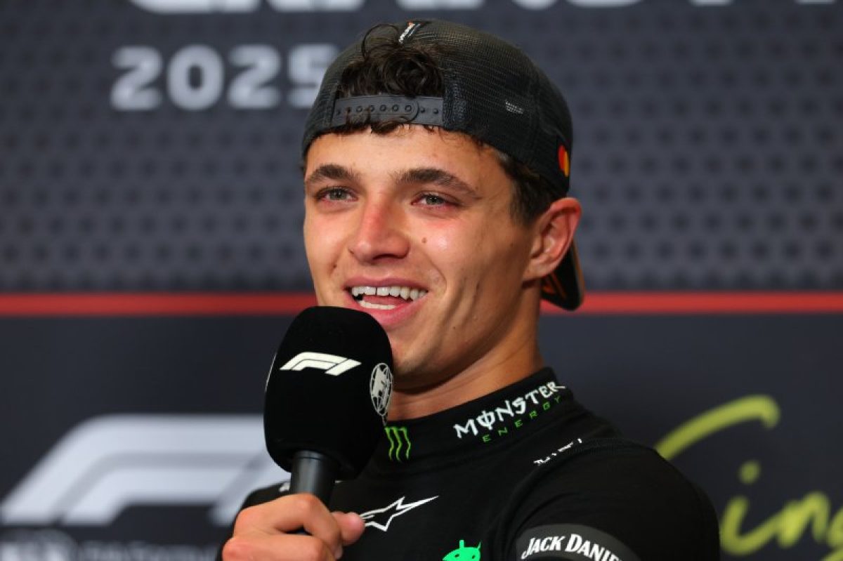 A Red Bull bukik a furcsa trükkel, a McLaren pedig kineveti őket