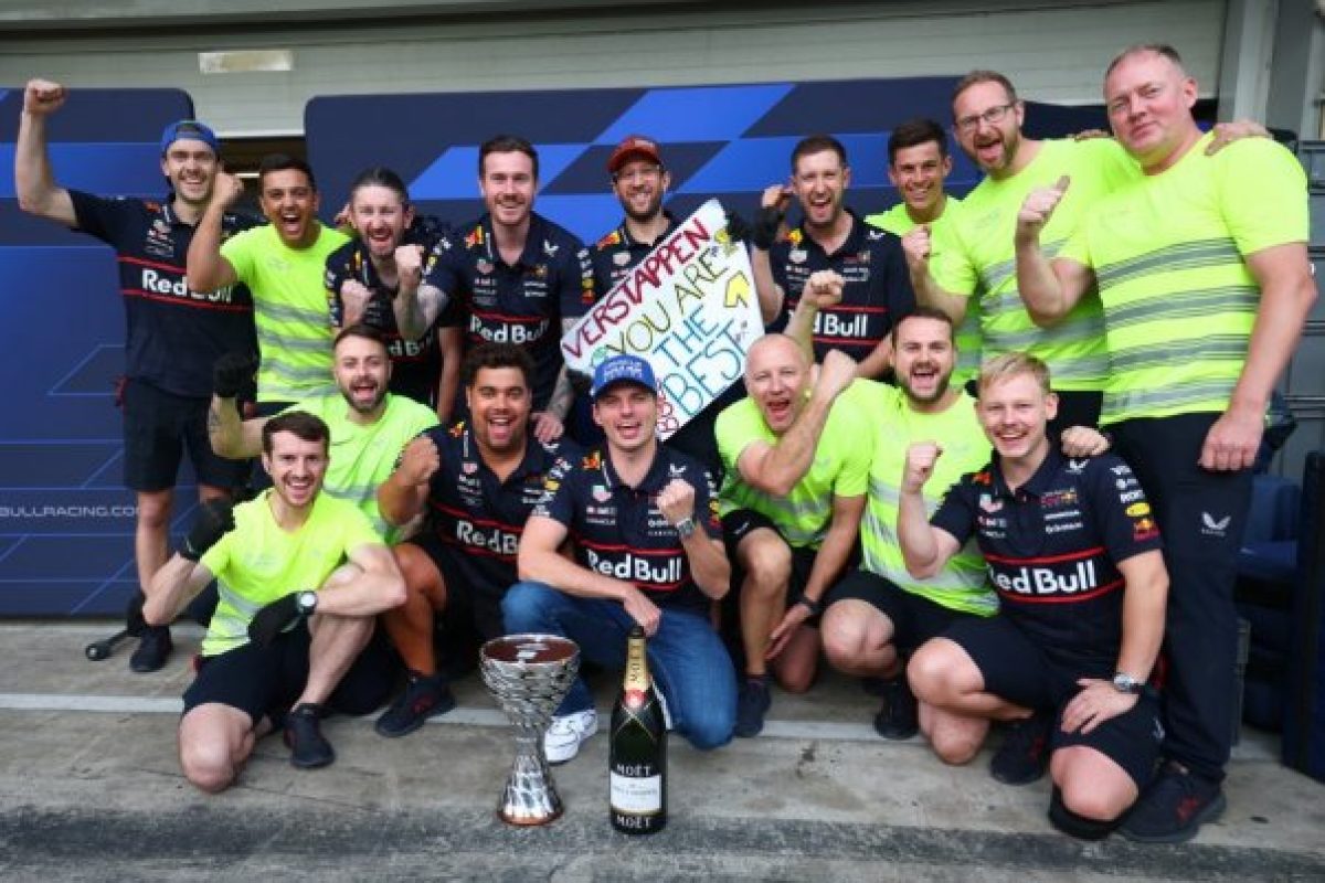 Verstappen félelmetes teljesítménye aggasztja a Red Bull csapatát