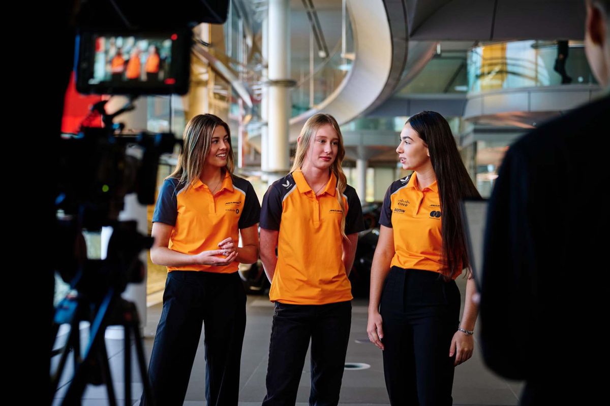 Häkkinen lánya is McLaren-versenyző lesz – bővül a wokingi utánpótlásprogram