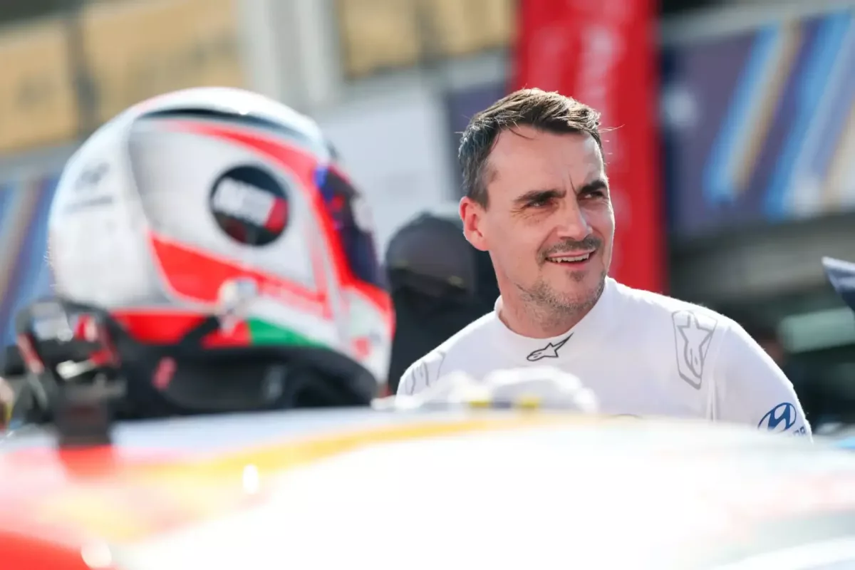 Történelmi futammal és Michelisz 8. hellyel zárult a TCR World Tour 2025-ös szezonja
