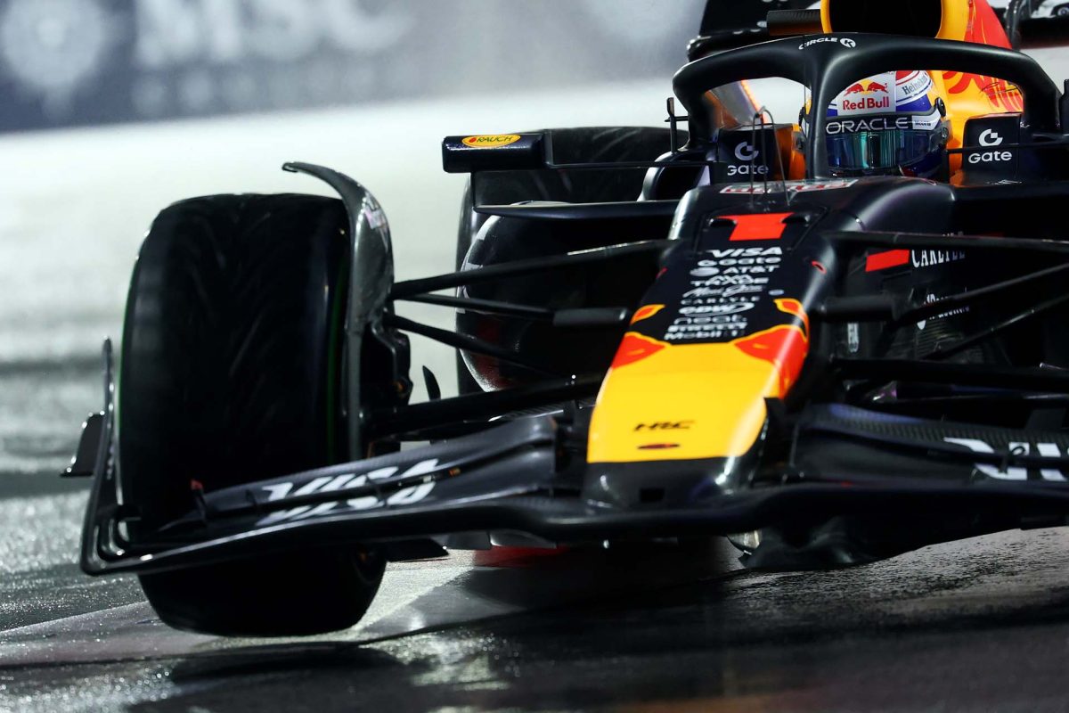 Verstappen vizes időmérőn második helyen: „Mintha jégen vezettem volna”