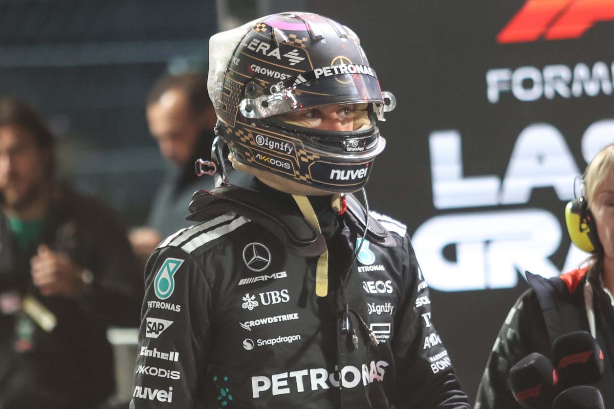 A Kormányhiba, Ami Lerántotta a Mercedes Nagy Esélyét Vegasban – Russell Kijelentése