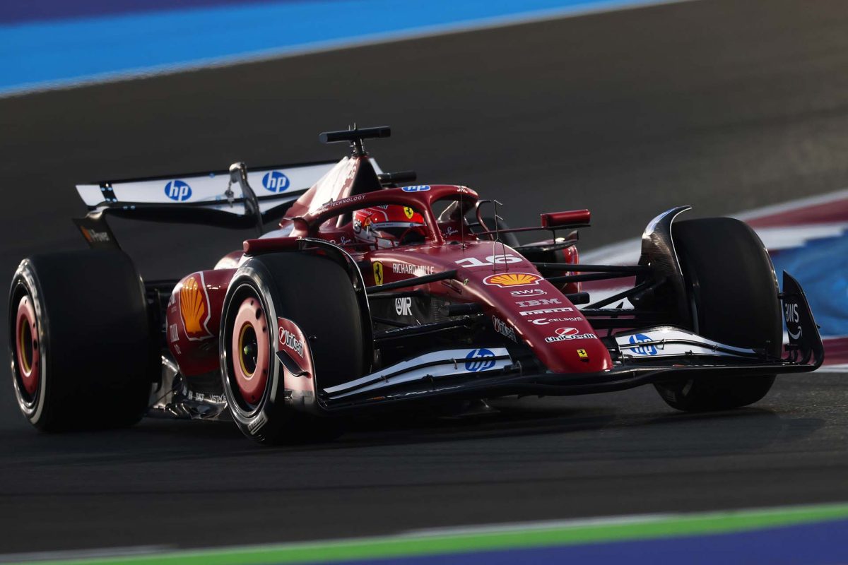 Leclerc: „Hihetetlenül nehéz hétvége ez számunkra” – egy látványos megpördülés után csak 10. lett az időmérőn