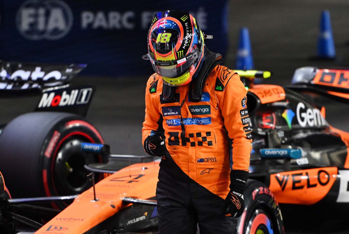 Pietro Fittipaldi az elején álltpítva ahogy megmutatja egyedül áll ezen a versenyen