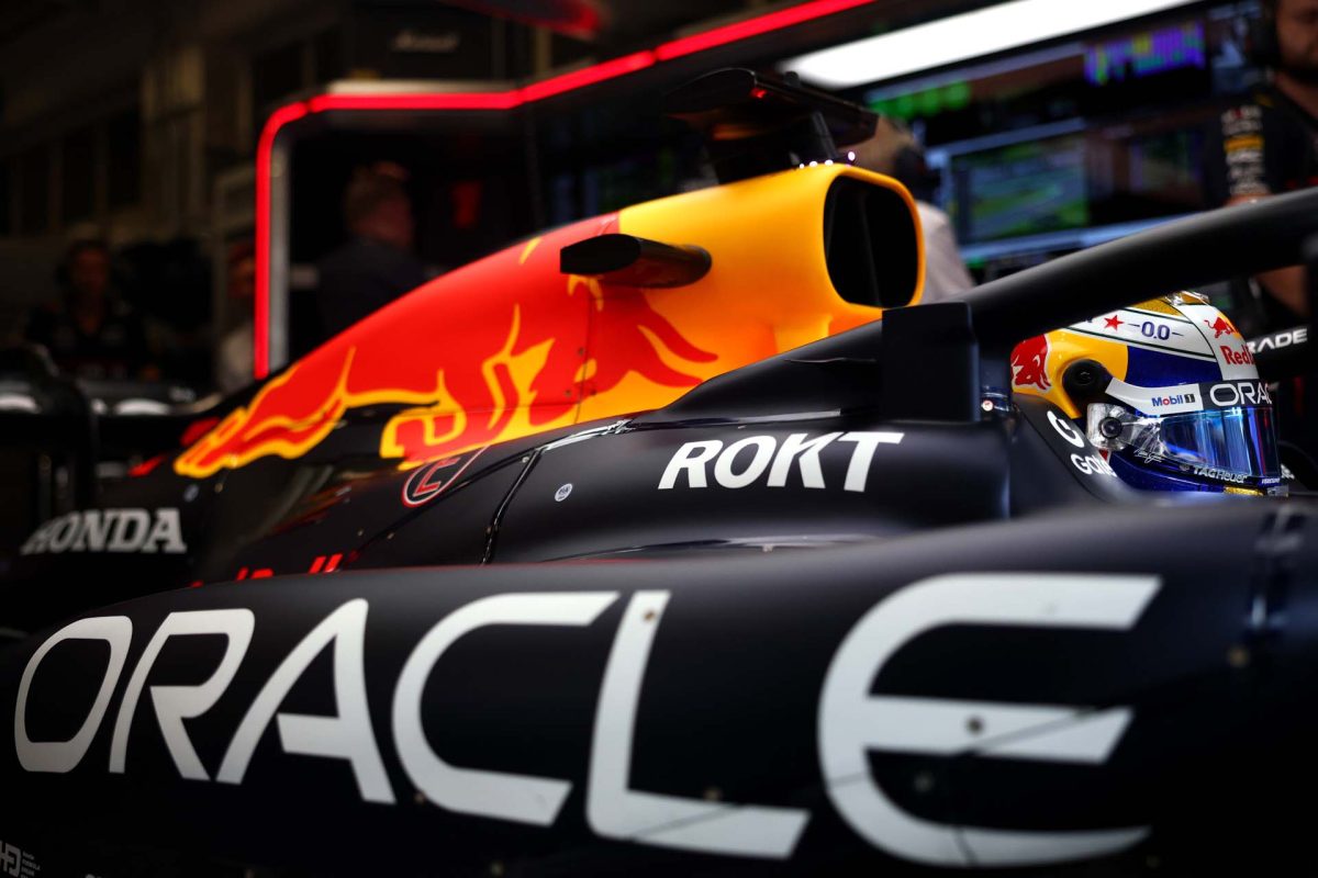 Red Bull: új beállítások, új motor – Verstappen a bokszutcából indul Interlagosban