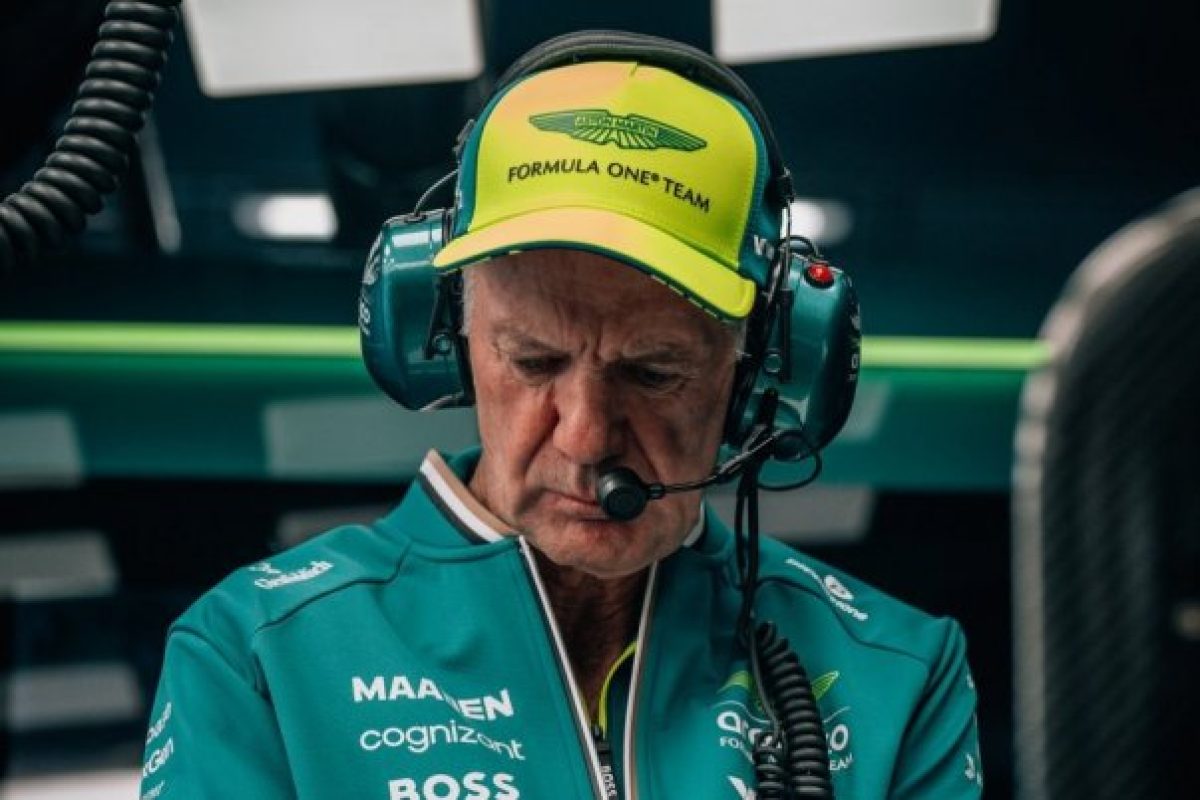 A zseniális tervező, Newey, jelenleg kreatív sóvárgásban van