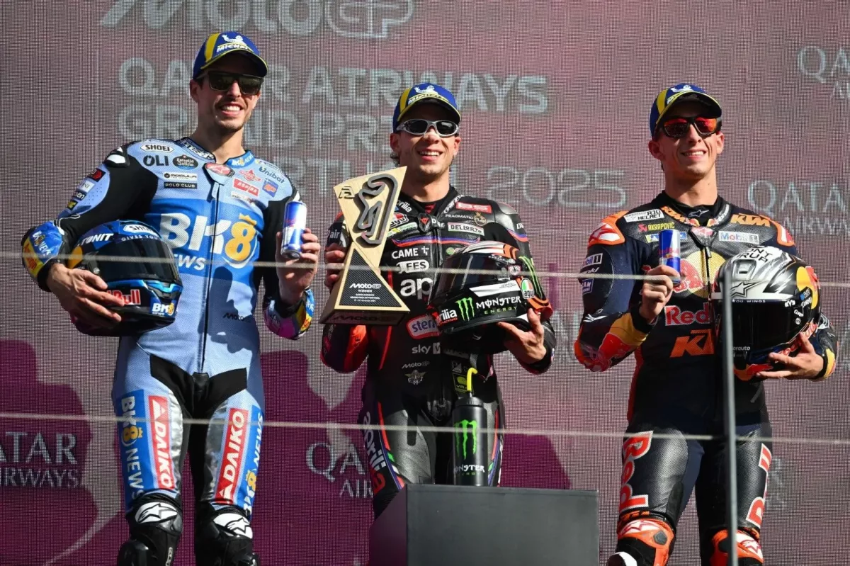 A Bezzecchi és Márquez közötti barátság és versengés különleges dinamikája az MotoGP-ben