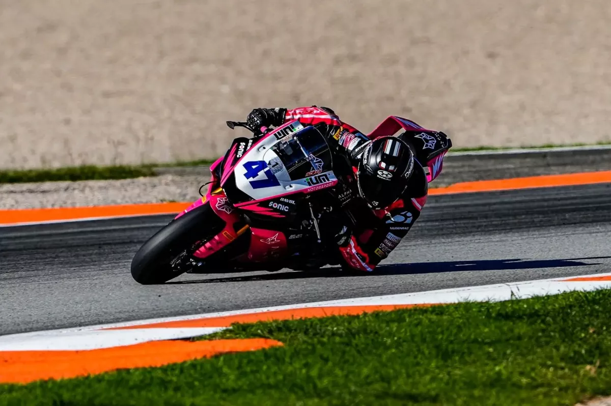 Az akarat ereje: Varga Tibor betegségét legyőzve remek időmérőt zárt, de az ellenfél még mindig a pole-ból várja a döntőt