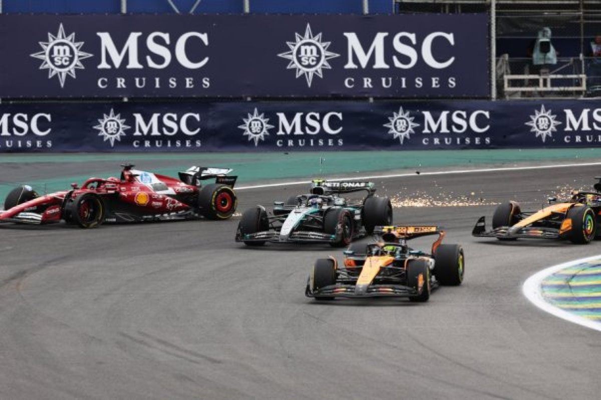 A McLaren szerint Kimi a baleset felelőse