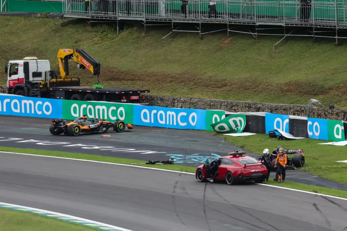 Nyert Norris, hibázott Piastri és nullázott a Brazíliai sprint a balesetek árnyékában