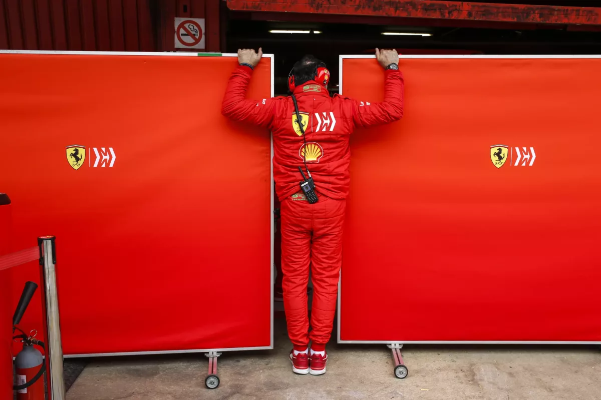 Audi készül a versenyre: megfuttatják a Ferrarit a Kínai Nagy Fal mögött