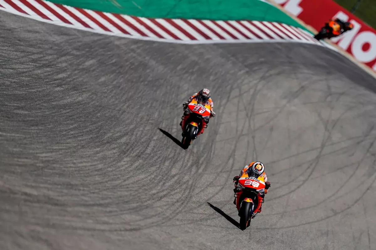 Lorenzo: Marc Márquez a legerősebb és a leggyorsabb versenyző a történelemben