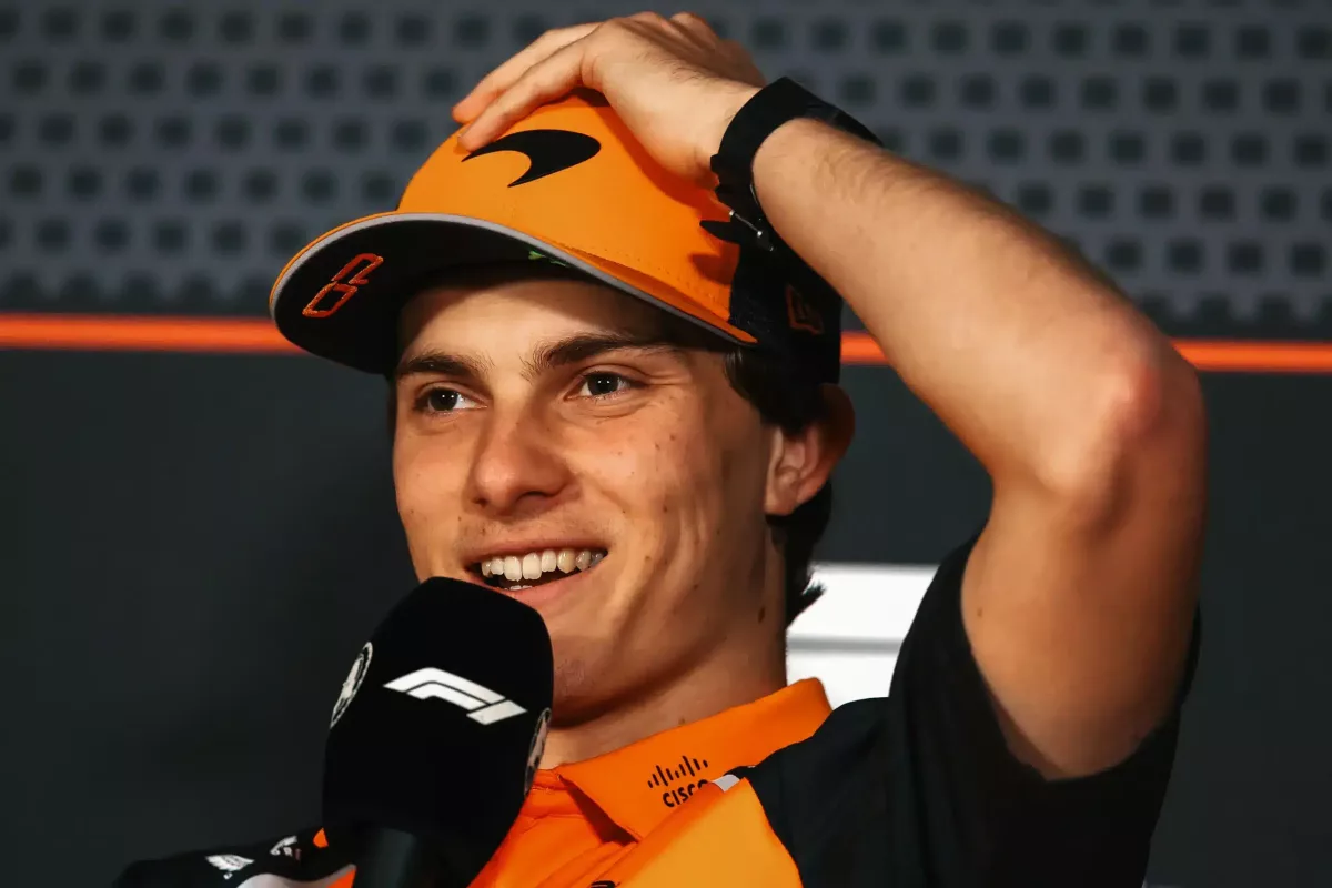 Piastri kirobbanó őszinteséggel beszélt a McLaren egyenlősdíjáról: ez történt