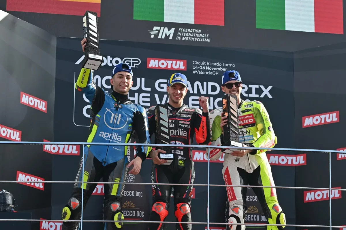 Bezzecchiéknek „szüksége volt az ünneplésre”, Raúl Fernández elérhetőnek érezte a győzelmet