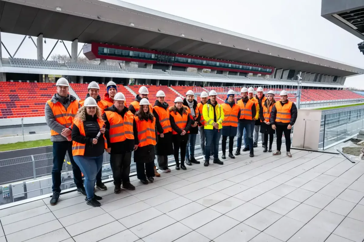 A Széchenyi István Egyetem új Autó-Motorsport Tanszéke indul el a Hungaroringen