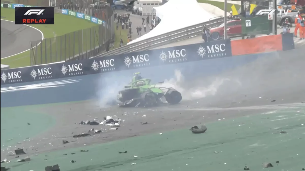 Drámai baleset a F1-es Interlagos-i sprint futamon: a pilóta sértetlen maradt