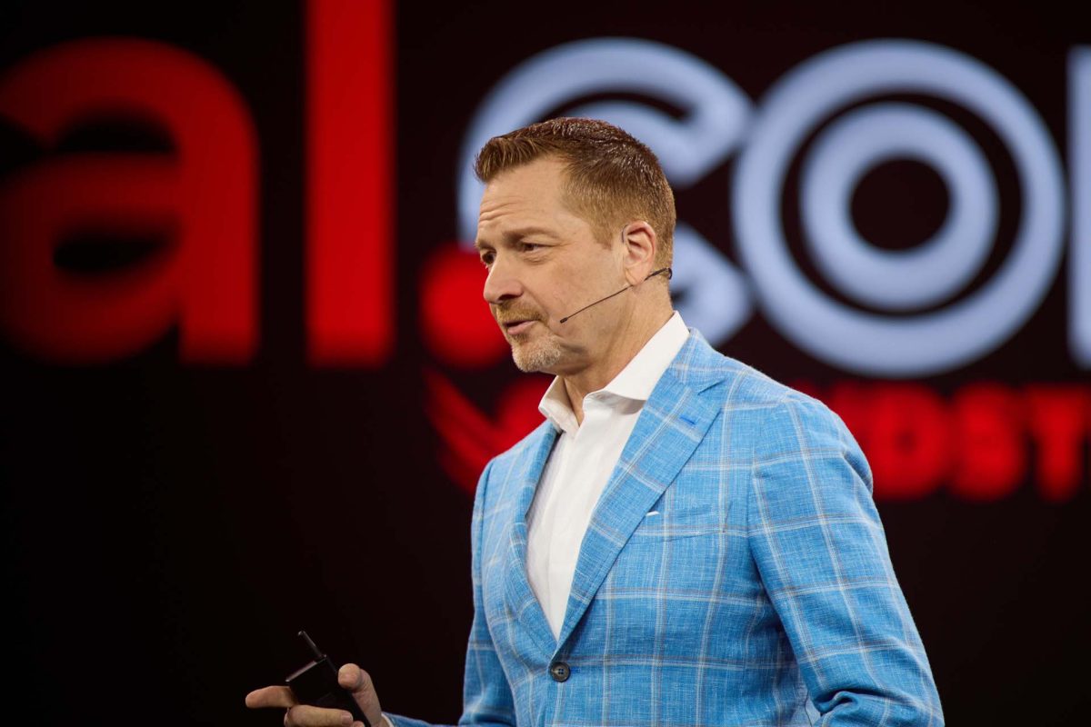 George Kurtz vásárolt 15%-os részesedést a Mercedesben