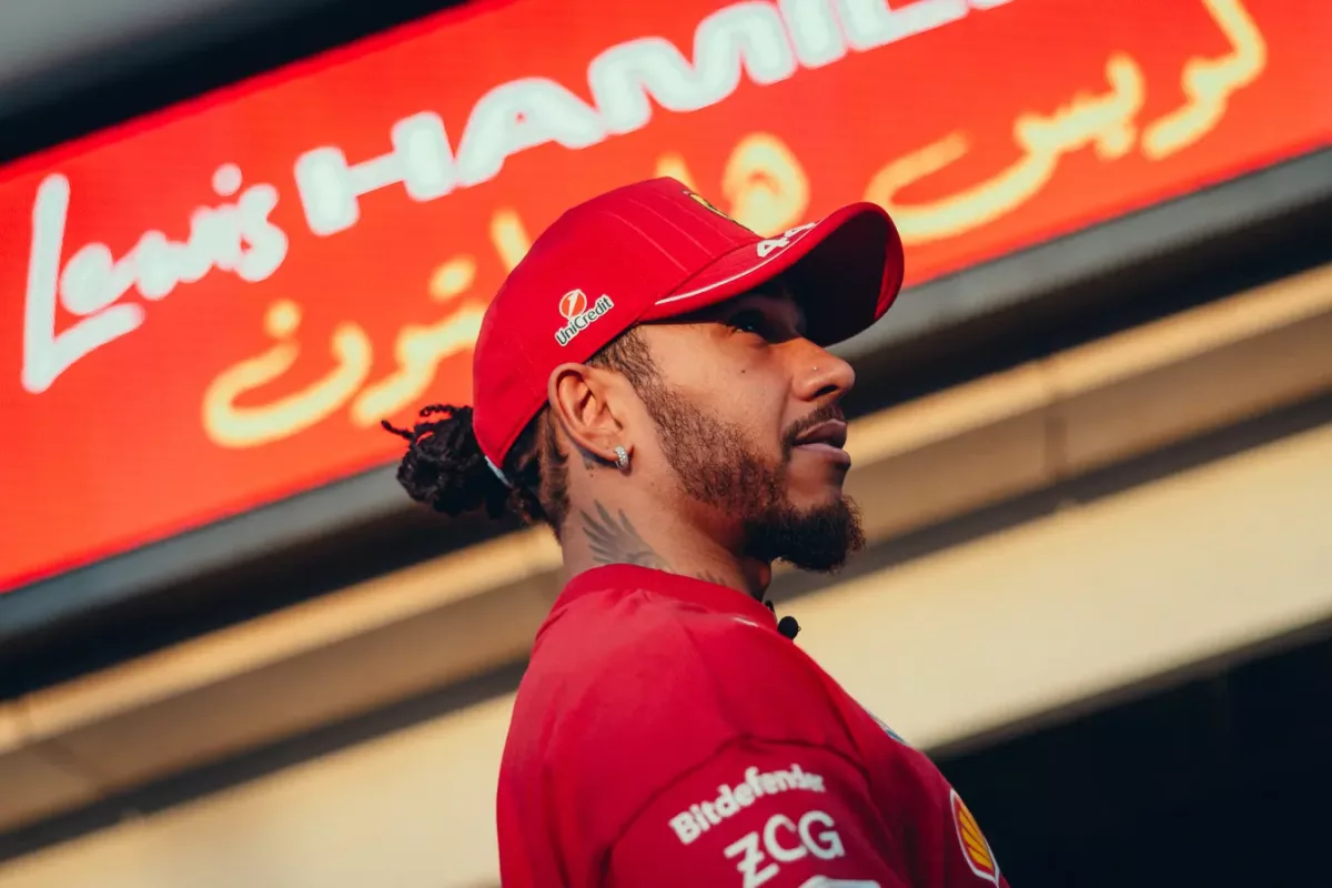 Hamilton nyugodt marad a pech sorozata közepette: „Szép az idő”