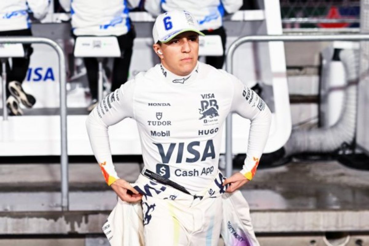 Charles végső húzással meglepte Hadjart