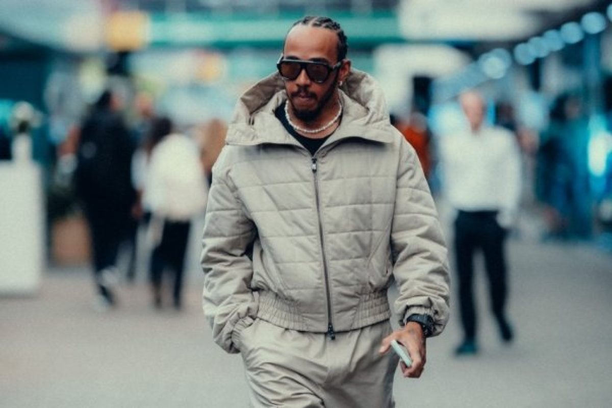 Az alábbi cím hatásos lehet: „Hamilton kiállásra sarkall a mexikói büntetések kapcsán