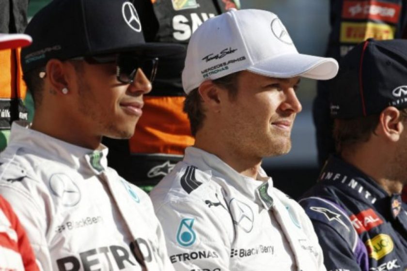 F1-Archív: Feszült hangulat a középpontban egy normális világban