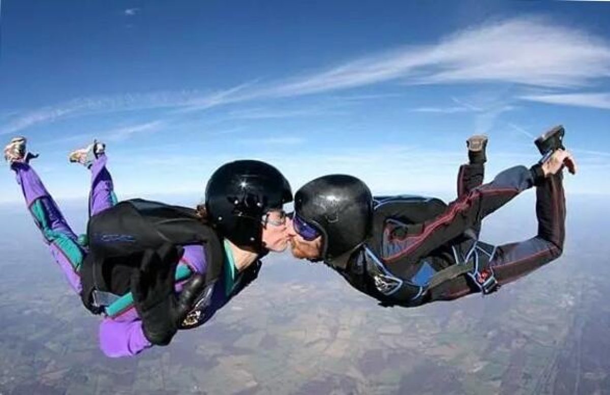 Élvezd a házassági évfordulót élményekkel ajándékozva!