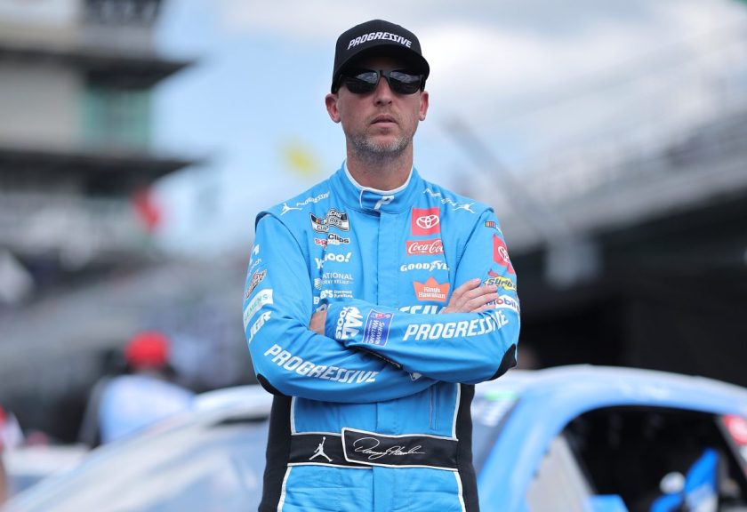 A pályán vereséget szenvedett, de az egészségét sikeresen visszanyeri Denny Hamlin