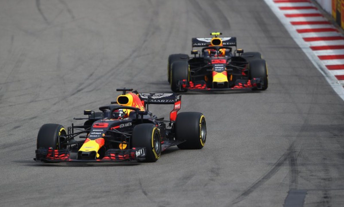 Ricciardo rajtszámára csapna le Verstappen?
