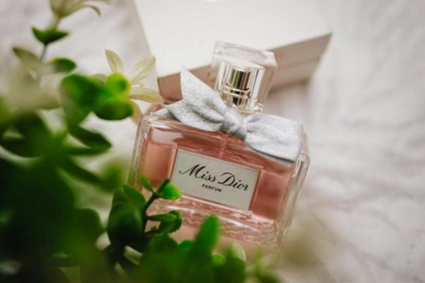 Parfümvásárlás mestersége: Gyakorlati tippek és tanácsok