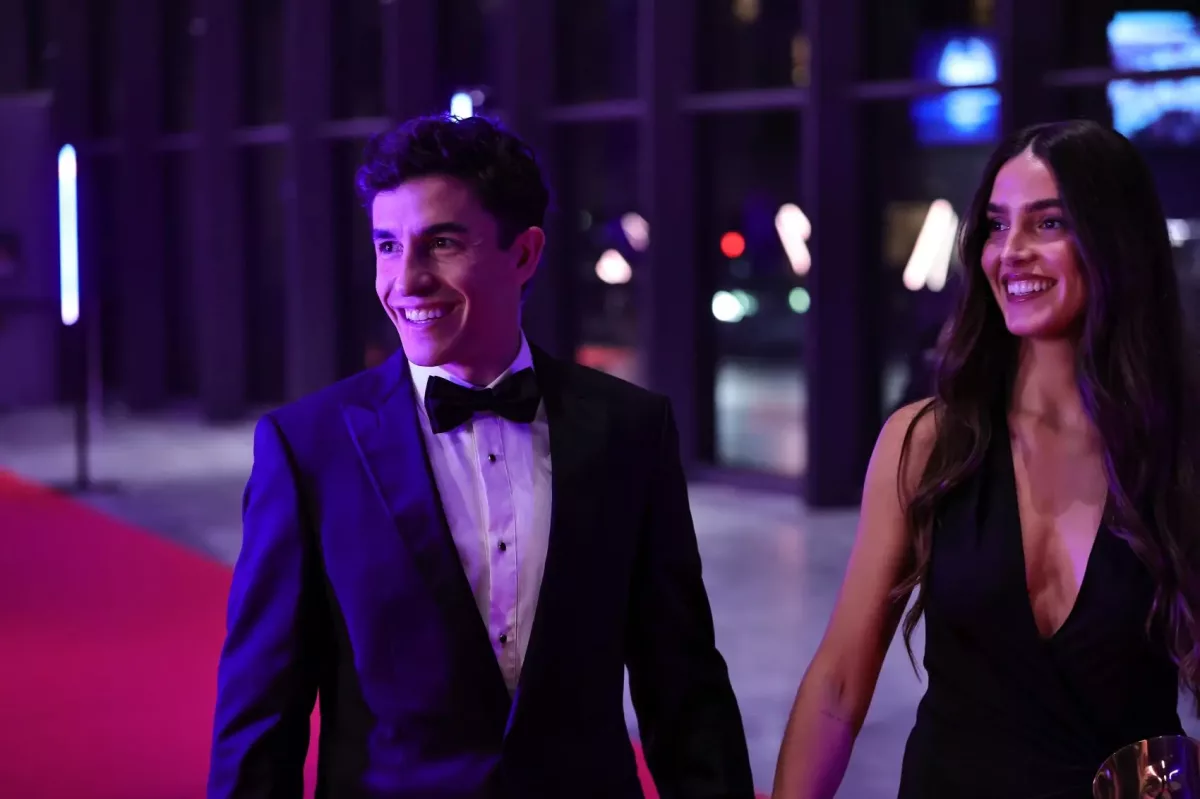 Marc Márquezt és Razgatlıoğlut is ünnepelték – a motorsport világbajnokait díjazták