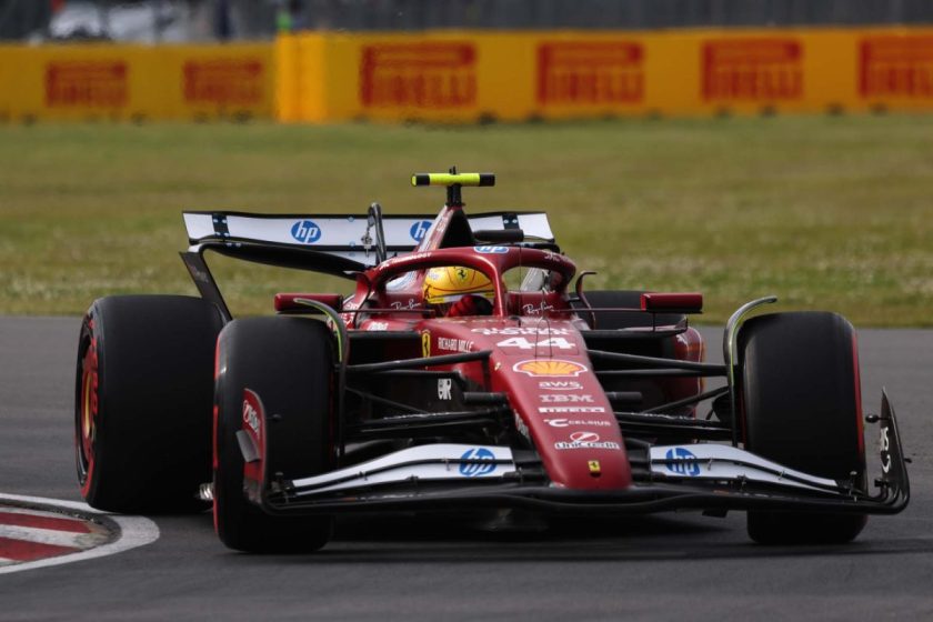 Meghatározó pillanat: Hamilton felkészül a téli szünetre és drasztikus döntést hoz a telefonjával.