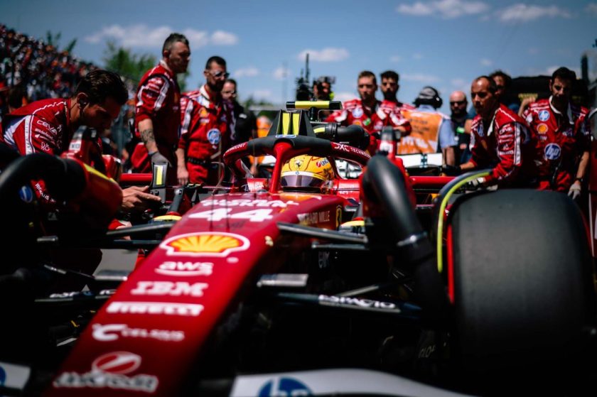 Hamilton: Nem volt pszichológiai hatása a Ferrari korai fejlesztési stopjának