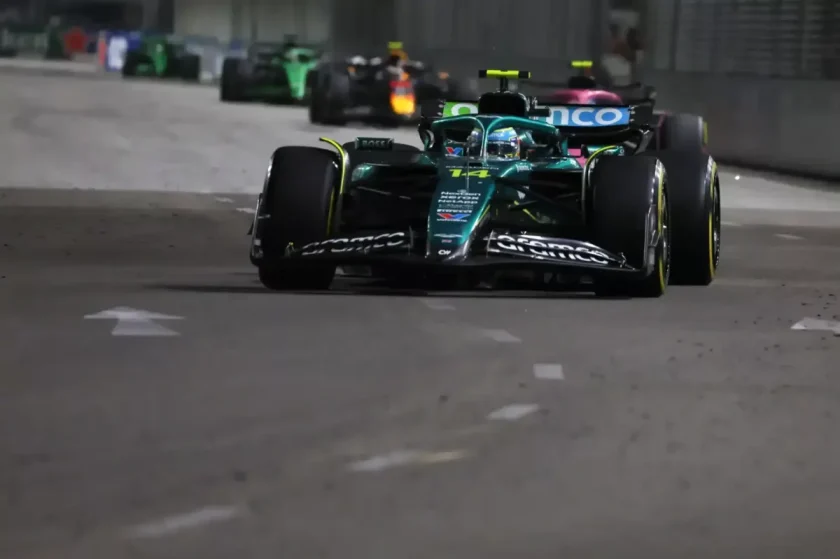 Zengjen az új F1-es motor hangja!