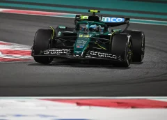 Hihetetlen történések: Alonso mesterkurzusa és brutális előzés az utolsó körben (videó)