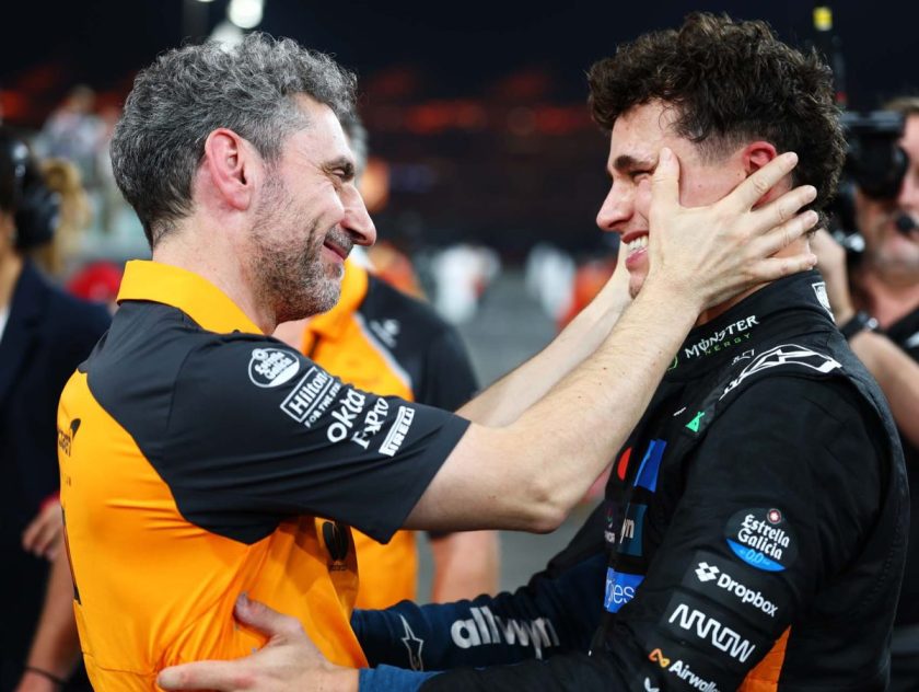 Norris meghatóan nyilatkozott: „16 év után végre elértem az álmomat” – A McLaren és a családja előtt elhálálkozott könnyekkel a könnyeket csillogó versenyző