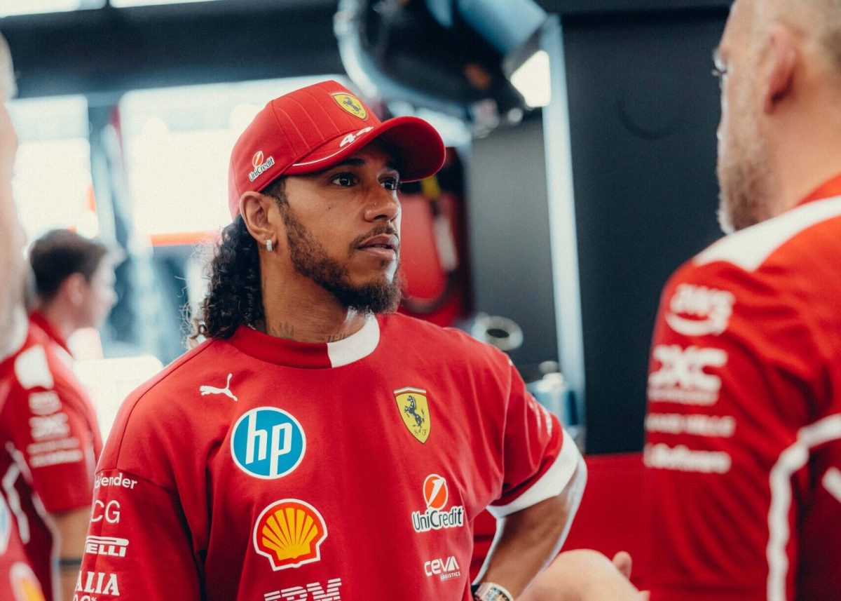 A Hamilton-F1 népszerűségi szimbiózisa: hogyan befolyásolja az eredmények a versenyzők imázsát
