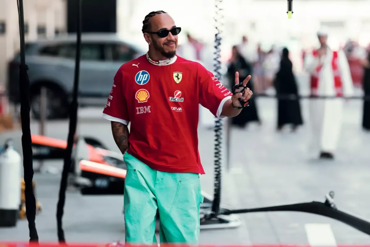 A Ferrari mérnöke megvédi Hamilton és csapatuk viszonyát