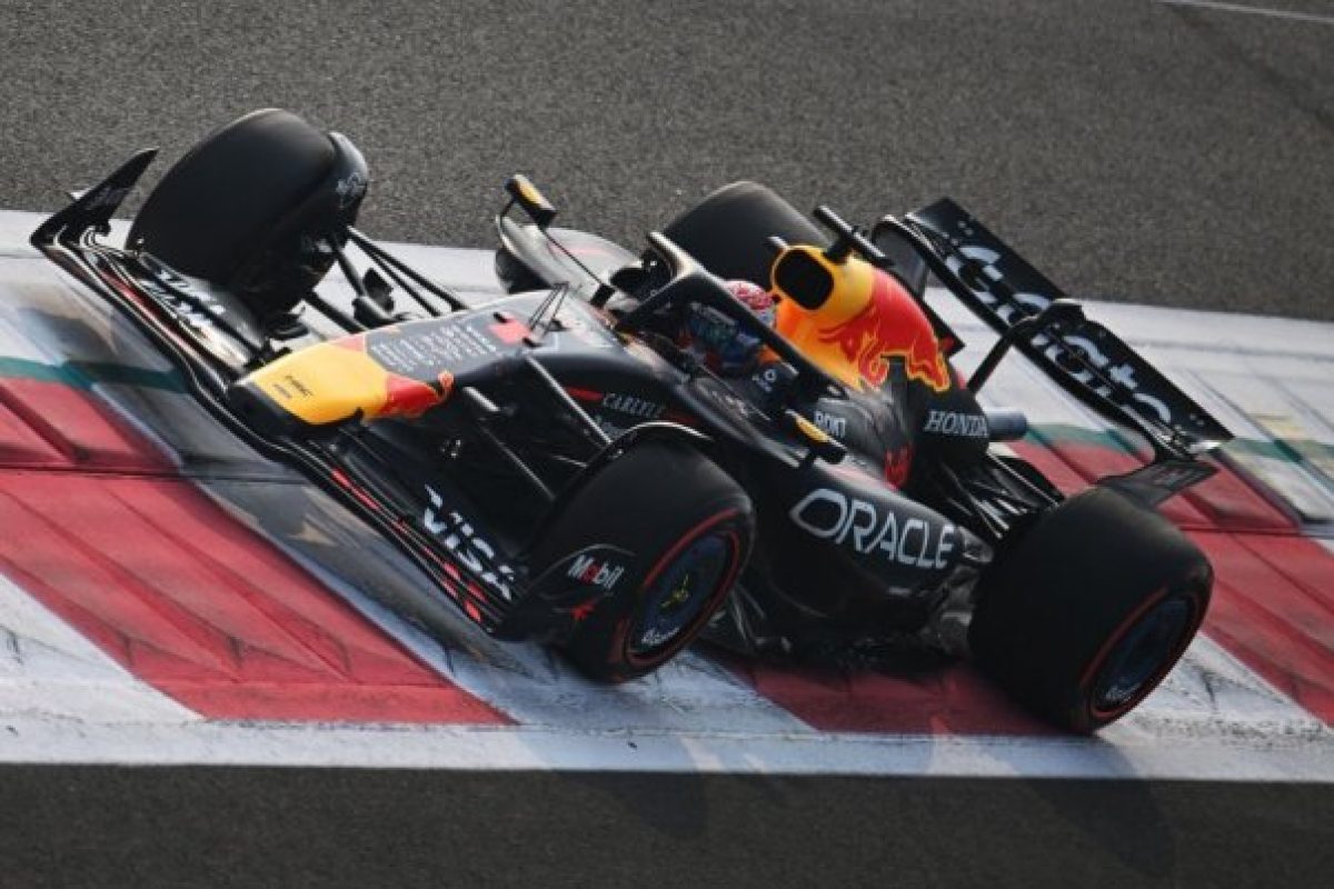 Verstappen megszerezte a pole pozíciót az F1-es Abu Dhabi Nagydíjon