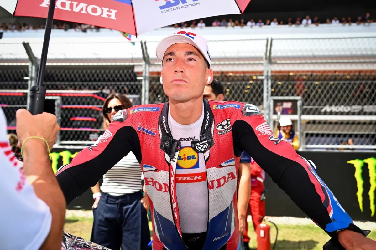A Honda arra kéri Aleix Espargarót, hogy adjon fel második pályafutását