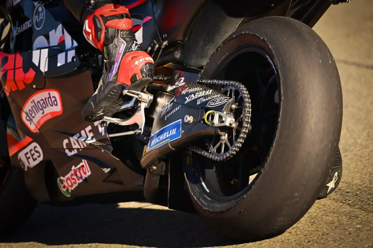 Aprilia technikai igazgatója szerint rossz a kérdés: Ducati és Aprilia összehasonlítása