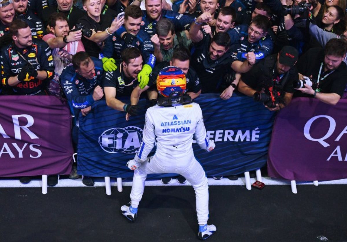 Formula1.5 – Albon karnyújtásnyira a győzelemtől a drámában