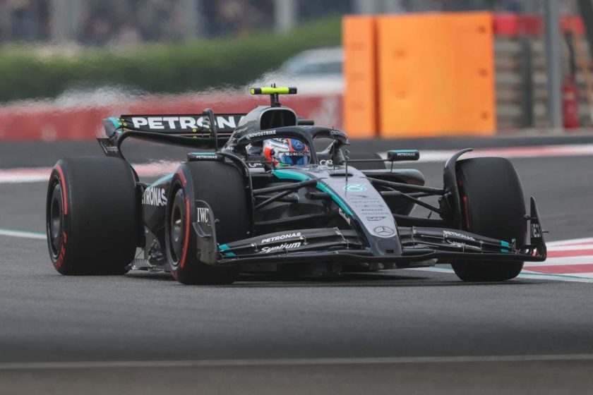 Az F1-es szezonzáró tesztjére készülnek az autóversenyzők