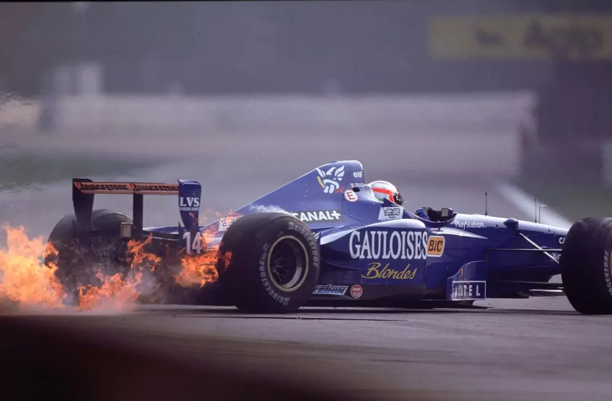 Visszatérő kiszámíthatatlanság: A Forma-1 újra az 90-es évek hangulatát idézi