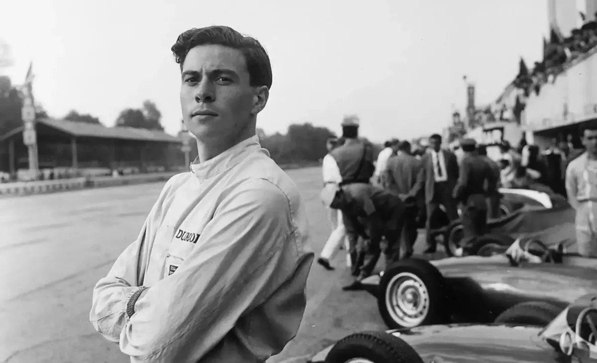 Az év végi F1-es futam történelmi rekordkísérlettel